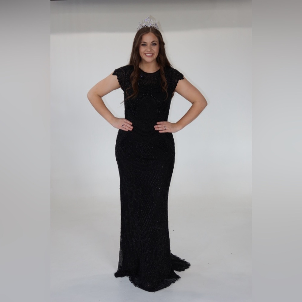 Sherri Hill 52312 Black Sz 10
